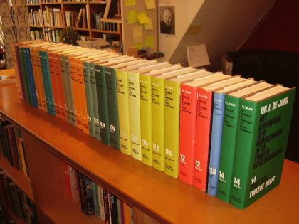 Kaft van Het Koninkrijk Der Nederlanden In De Tweede Wereldoorlog. Dl. 13: Bijlagen