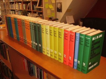 Kaft van Het Koninkrijk Der Nederlanden In De Tweede Wereldoorlog. Dl. 6: Juli '42- Mei '43 : Eerste Helft