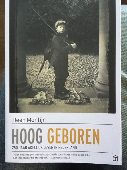 Kaft van Hoog geboren
